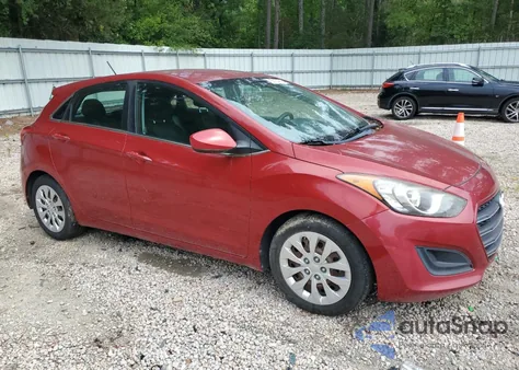 2017 Hyundai Elantra Gt z USA, uszkodzony, nr VIN KMHD35LH7HU381711